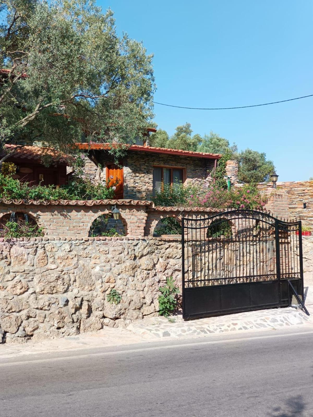 Sirince Klaseas Hotel&Restaurant Selçuk Esterno foto